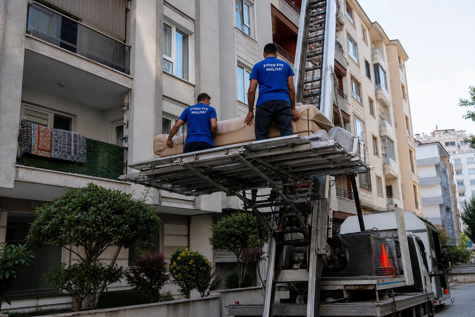 Cephe platformunda iki personelle guvenli yukleme - Çerez Politikası